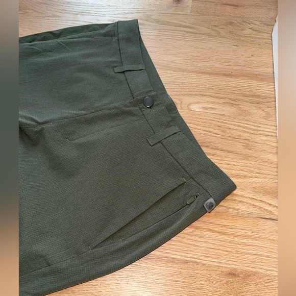 Lululemon Commission Slim-Fit Pant 32" Men’s Size 30 - Picture 7 of 10